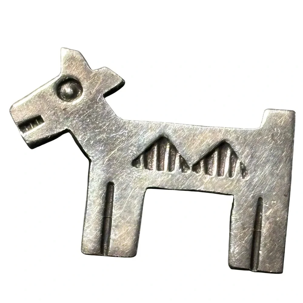 Sterling Silver Animal‎ Brooch Unisex Small Silver Primitive Tested